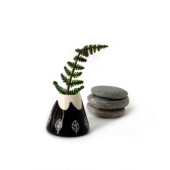 Mountain Vase Small Style9
