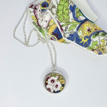 Paragon China Pendant Small