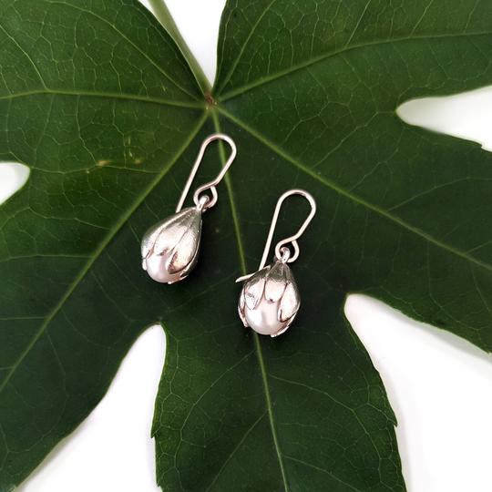 Pearl Blossom Earrings Silver