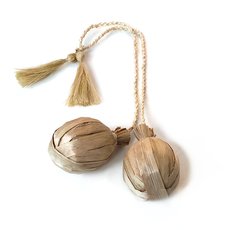 Poi Raupo Natural-artists-and-brands-The Vault