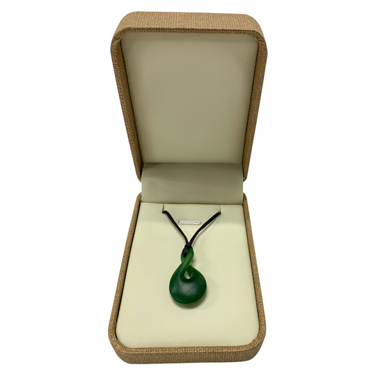 Pounamu Pendant Single Twist