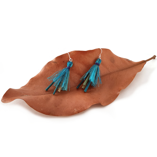 Kikorangi Piu Muka Earrings