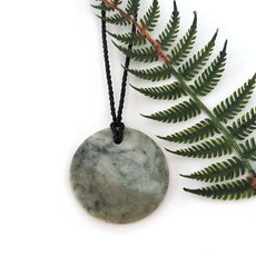 Pounamu Pendant Simple Disc-jewellery-The Vault