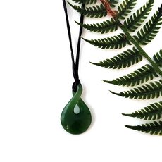 Pounamu Pendant Single Twist-jewellery-The Vault