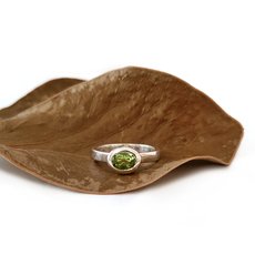 Peridot Horizontal Oval Ring Silver-jewellery-The Vault