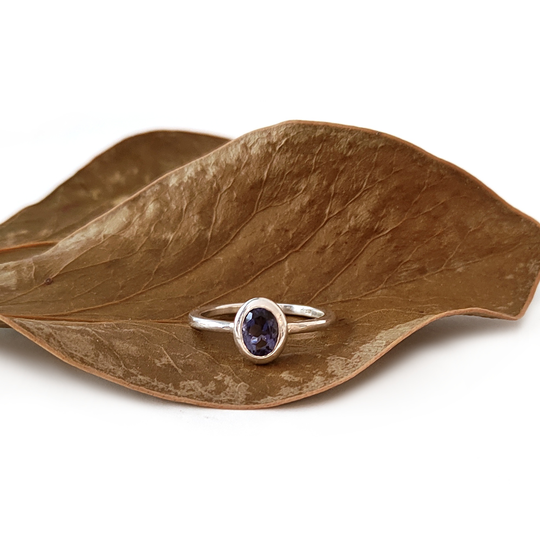 Amethyst Oval Ring Silver