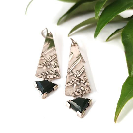 Kite Faceted Pounamu Fern Drop Earrings