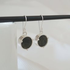 Pounamu Earrings-jewellery-The Vault