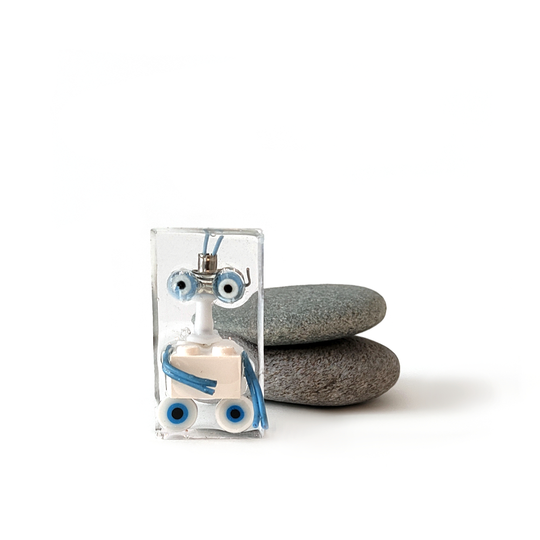 Minion Cryobot Sculpture No10 Plexi