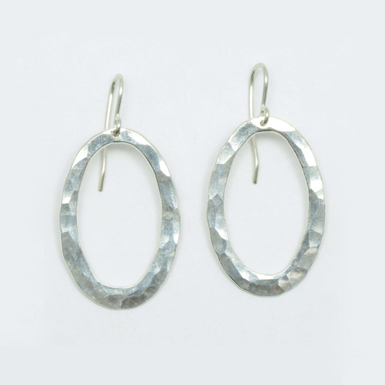 Oval Piriori Earrings Silver