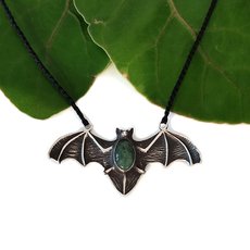 Pekakeka Silver Pendant with Pounmau-jewellery-The Vault