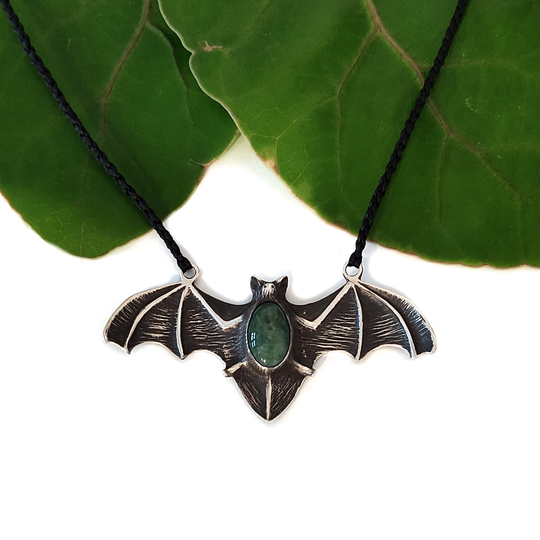 Pekakeka Silver Pendant with Pounmau