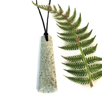 Kokopu Pounamu Toki Pendant-jewellery-The Vault