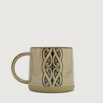 Ceramic Mug Miriama Grace-Smith Brown-lifestyle-The Vault