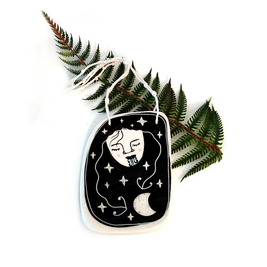 Whaine Wall Hanging Medium