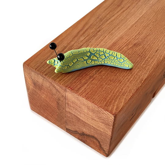 Fruity Flat Slug Electric Kiwi