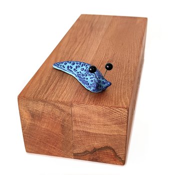 Fruity Flat Slug Blueberry -artists-and-brands-The Vault