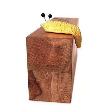 Fruity Shelf Slug Mango Moon-artists-and-brands-The Vault