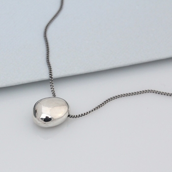 Pebble Necklace-jewellery-The Vault