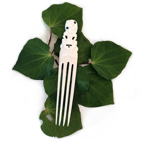 Bone Heru Tiki with Kete