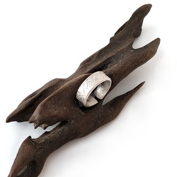 Cross Currents Ring-jewellery-The Vault
