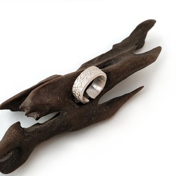 Sand Ring-jewellery-The Vault