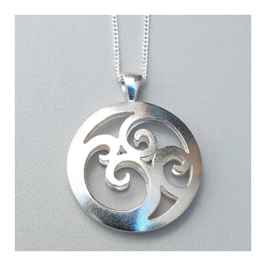 Rhythm Disc Pendant Silver