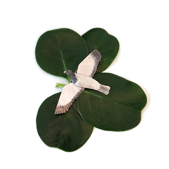 Flying Kereru Brooch Silver