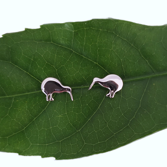 Kiwi Studs Silver