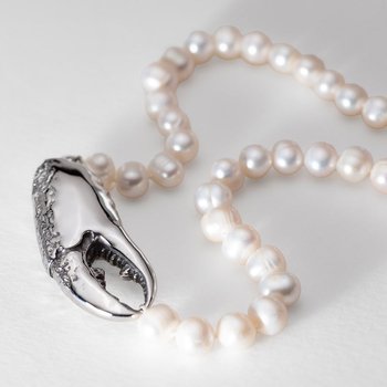 Pinch Me Pearls Necklace-jewellery-The Vault