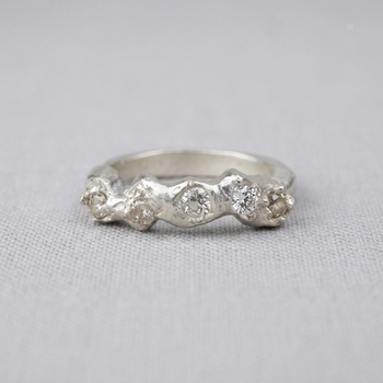 Meandering Silver Ring Moissanites-jewellery-The Vault