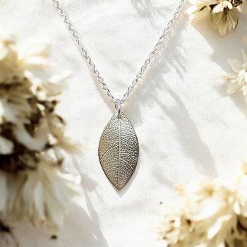 Petite Leaf Necklace Silver-jewellery-The Vault