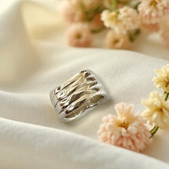 Full Circle Ring Silver-jewellery-The Vault