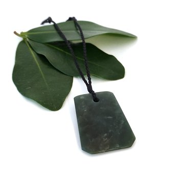 Pounamu Pendant Simple Toki-jewellery-The Vault