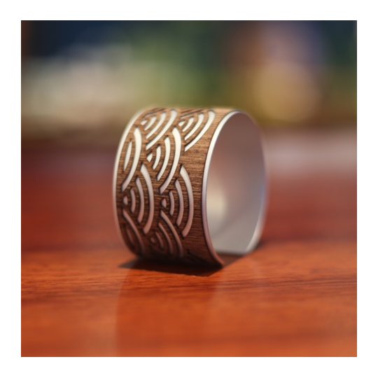 Alum Veneer Cuff Wave