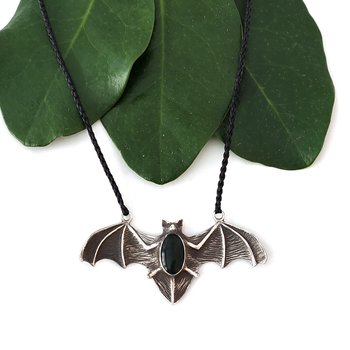 Pekakeka Silver Pendant with Pounmau-jewellery-The Vault