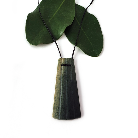 Pounamu Pendant Simple Toki