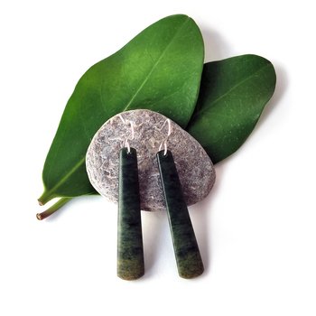 Pounamu Earrings Silver Hooks -jewellery-The Vault
