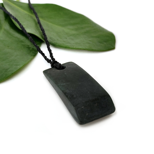 Pounamu Pendant Simple Toki