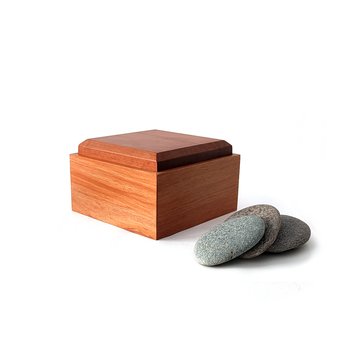 Medium Rimu Taonga Box Totara Insert Lid-artists-and-brands-The Vault