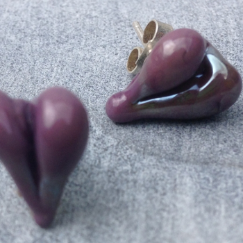 Heart of Glass Earrings Violet