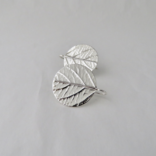 Leaf Disk Earrings Silver