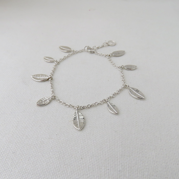 Tiny Leaf Fall Bracelet Silver