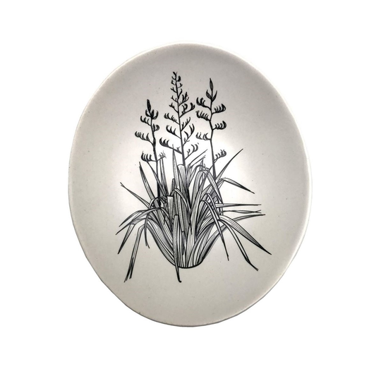 Black Harakeke on White Bowl 10cm