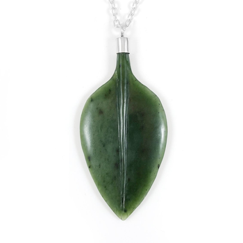 Pounamu Leaf Pendant Dark Ombre