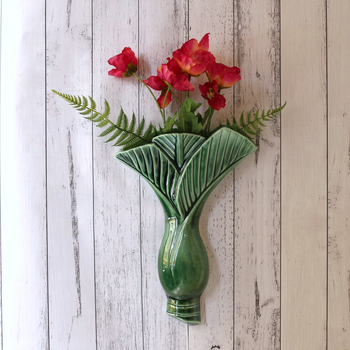 Nikau Wall Vase Pounamu 