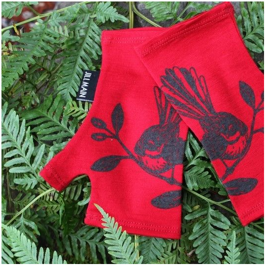 Merino Mitts Short Fantail Ruby
