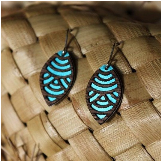Laser Veneer Earrings Wave Teal 