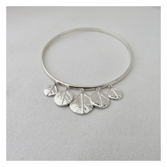 5 Leaf Disk Bangle Silver
