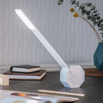 Octagon One White Desk Light